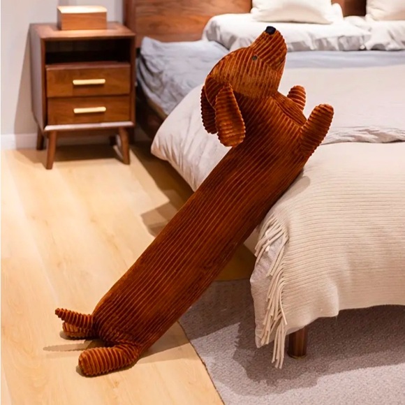 47” Long Dachshund Hug Body Pillow Ultra-Plush Stuffed Animal Dog Home Decor NEW - Picture 3 of 10